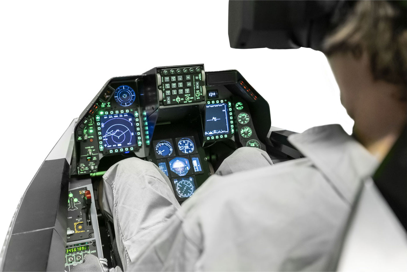 VRgineers introduces realistic mixed reality flight simulator